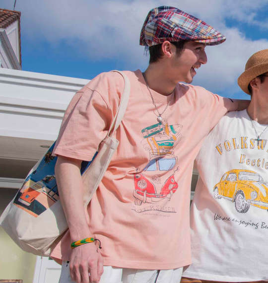 爽やかさ際立つ！女性人気カラーで挑むマリンスタイル