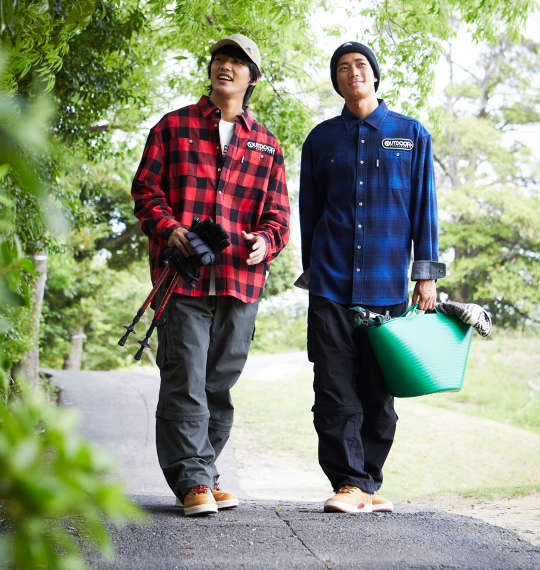 Tシャツとネルシャツで今年っぽい！アウトドアスタイル 大きいサイズ 