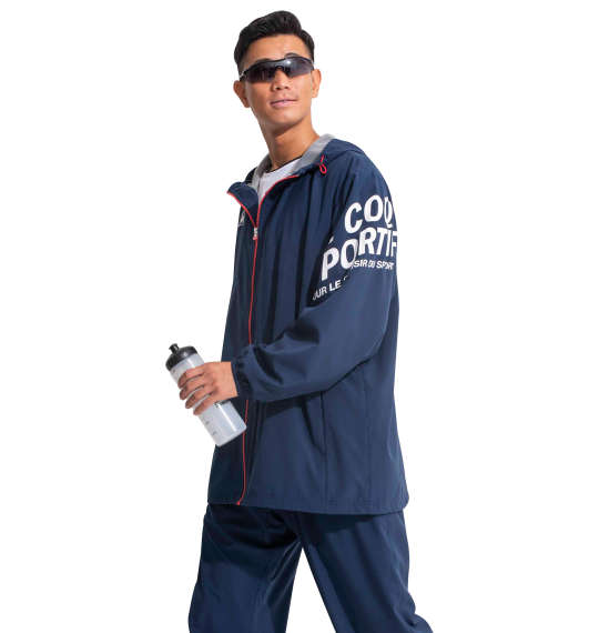 好相性カラーで決めたスポーティスタイル