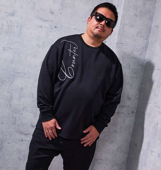 モデル 丸場慶人　楽スマ HEBI-ROTEパンツをブラックでキメる3Lサイズのコーディネート