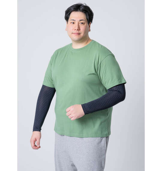 モデルちった　COOLIC® アームカバーを使った3Lサイズのコーディネート