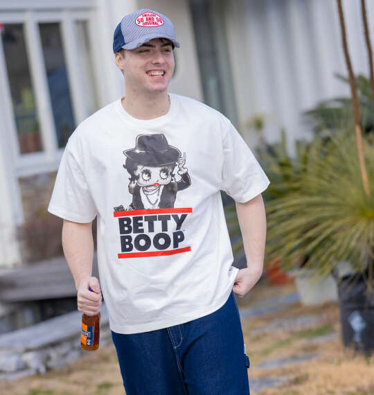 BETTY BOOP 天竺プリント半袖Tシャツを使った3Lサイズのコーディネート