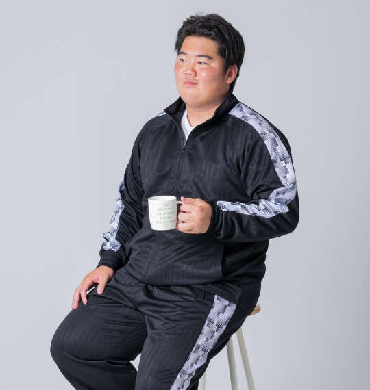 Mc.S.P ハーフトーンドット切替ジャージセットを使った3Lサイズのコーディネート