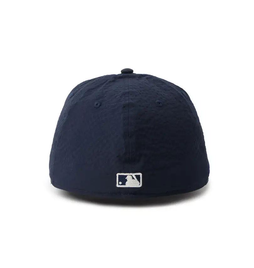 大きいサイズ 59FIFTY®サンディエゴ・パドレスMLB SEERSUCKERキャップ