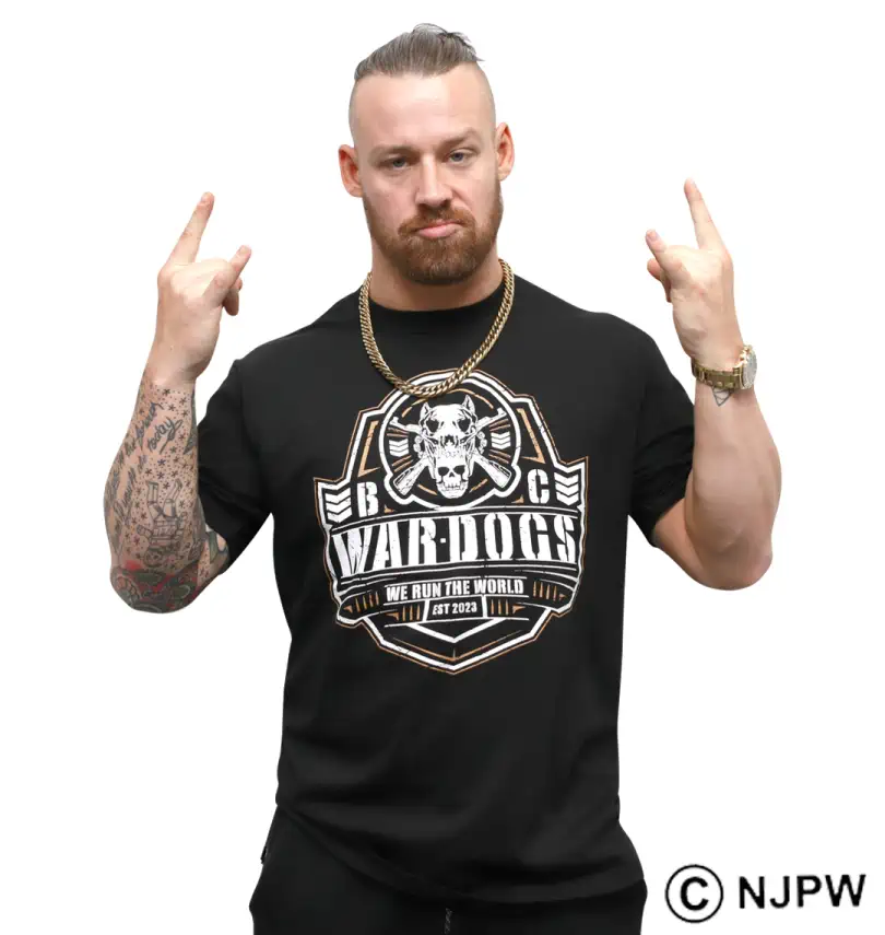 大きいサイズ BULLET CLUB WAR DOGS「WE RUN THE WORLD」半袖Tシャツ