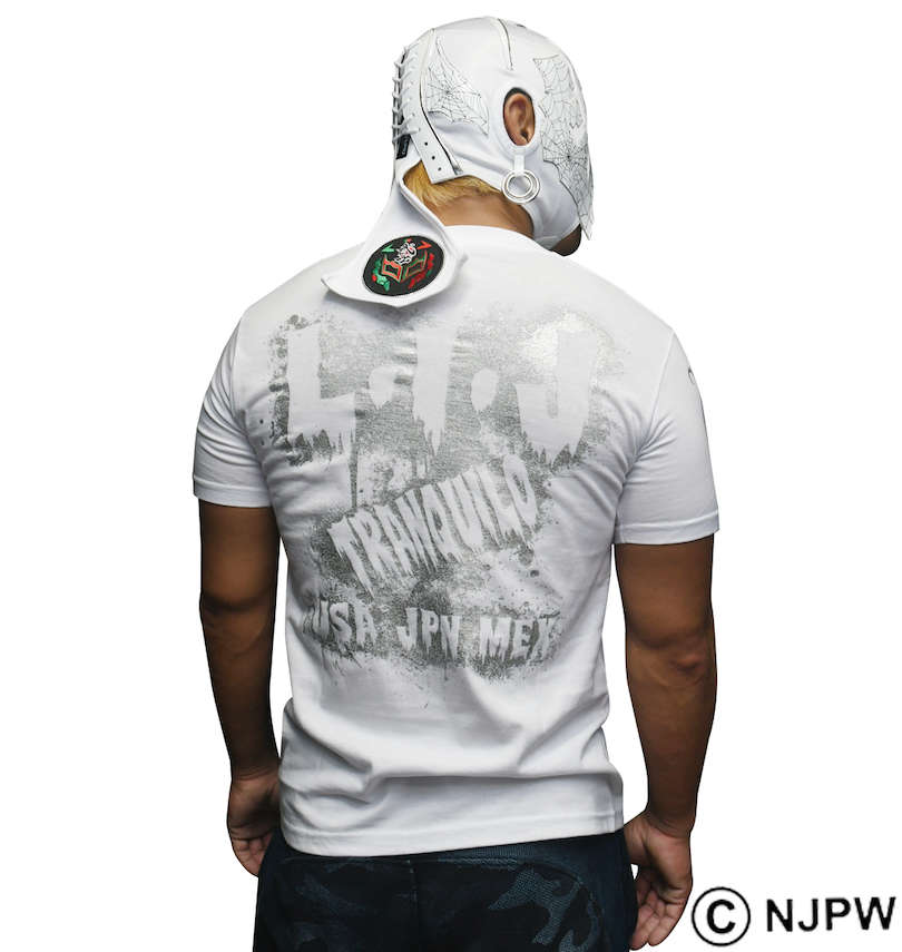 大きいサイズ メンズ 新日本プロレス (シンニホンプロレス) BUSHI×L・I・J「MIST」半袖Tシャツ(ホワイト×シルバー) 
