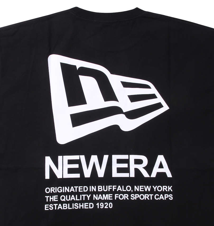 大きいサイズ メンズ NEW ERA (ニューエラ) フラッグロゴ&テキスト半袖Tシャツ バックプリント
