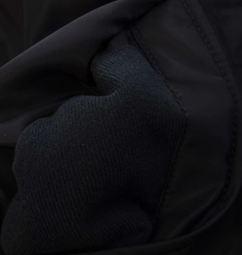 大きいサイズ メンズ ALPHA INDUSTRIES (アルファ インダストリーズ) PADDED TANKERSジャケット
                        サイドポケット内側