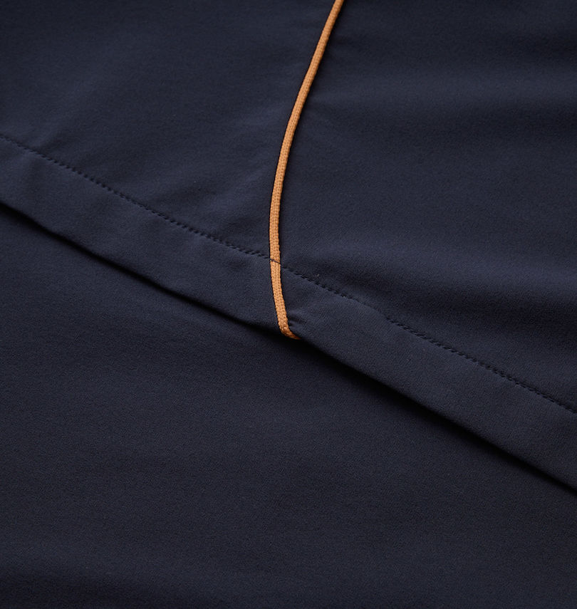 大きいサイズ メンズ LE COQ SPORTIF (ルコックスポルティフ) ヒートナビクロススタンドジャケット
                        バック切替部分