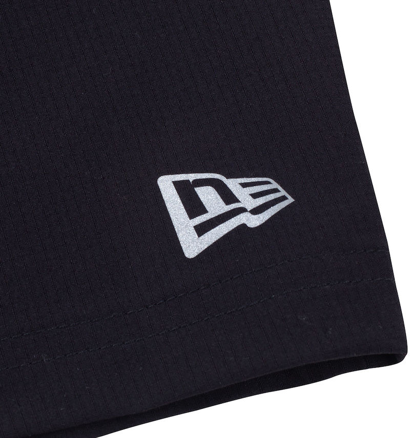 大きいサイズ メンズ NEW ERA (ニューエラ) ハーフパンツ
                        裾プリント