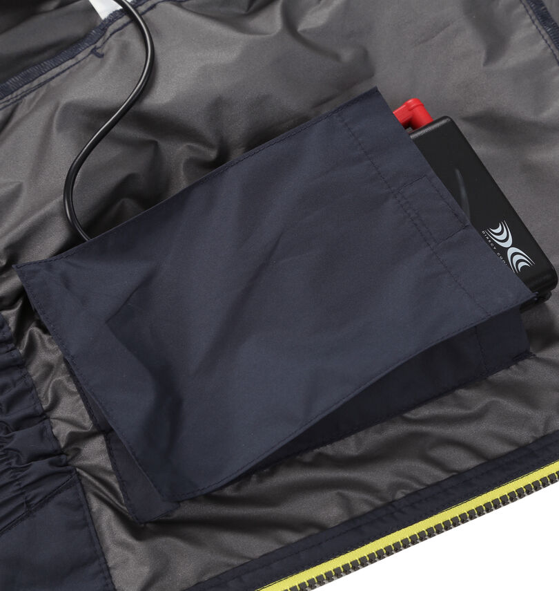 大きいサイズ メンズ PUMA WORKWEAR (プーマワークウェア) エアツイストファン装着用ベスト
内側のバッテリーポケット