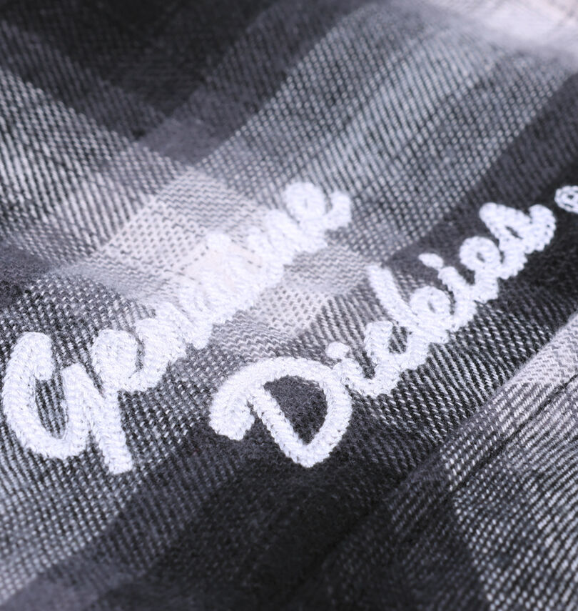 大きいサイズ メンズ GENUINE DICKIES (ジェニュインディッキーズ) チェック長袖シャツ
                        胸刺繍