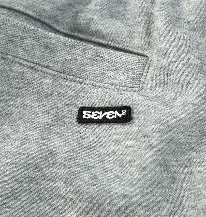 大きいサイズ メンズ SEVEN2 (セブンツー) 裏毛スウェットハーフパンツ
                        ワッペン