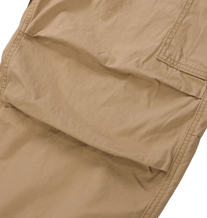 大きいサイズ メンズ EDWIN (エドウイン) リップストップカーゴパンツ
                        膝周りのタック