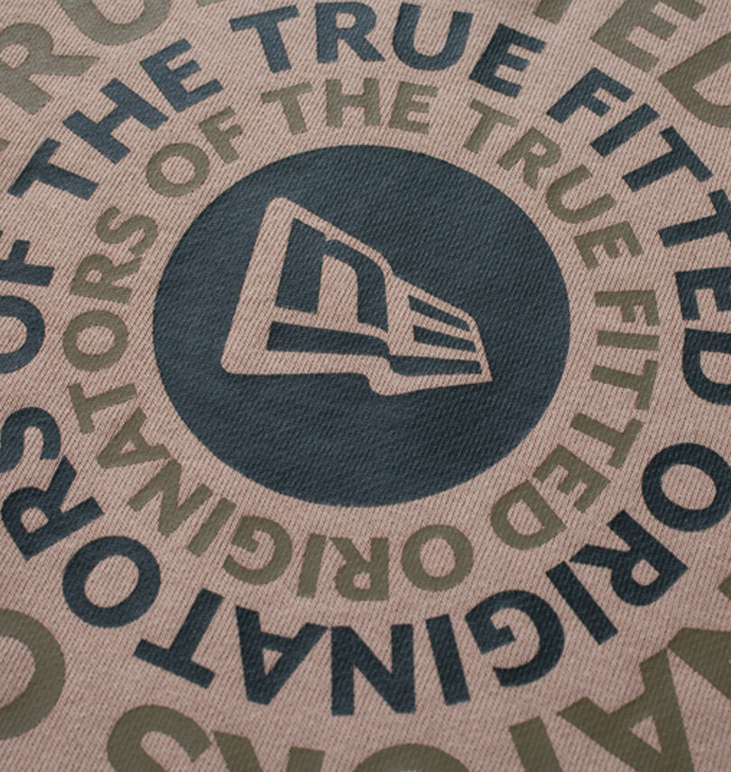 大きいサイズ メンズ NEW ERA (ニューエラ) プルパーカー
                        バックプリント拡大