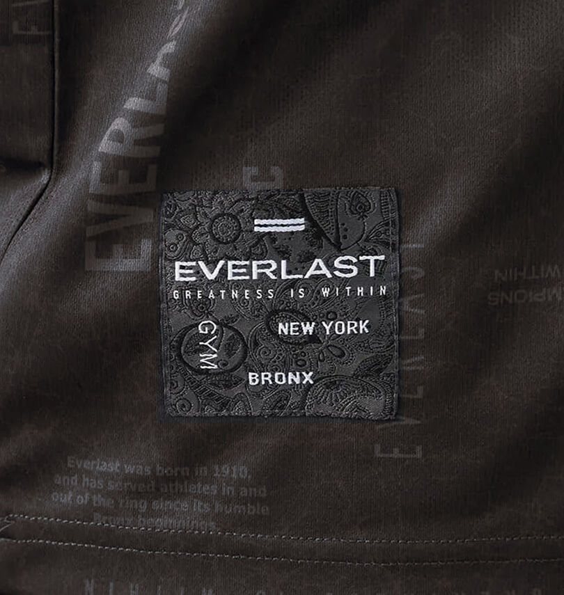 大きいサイズ メンズ EVERLAST (エバーラスト) 総柄プリント半袖ポロシャツ
裾ワッペン