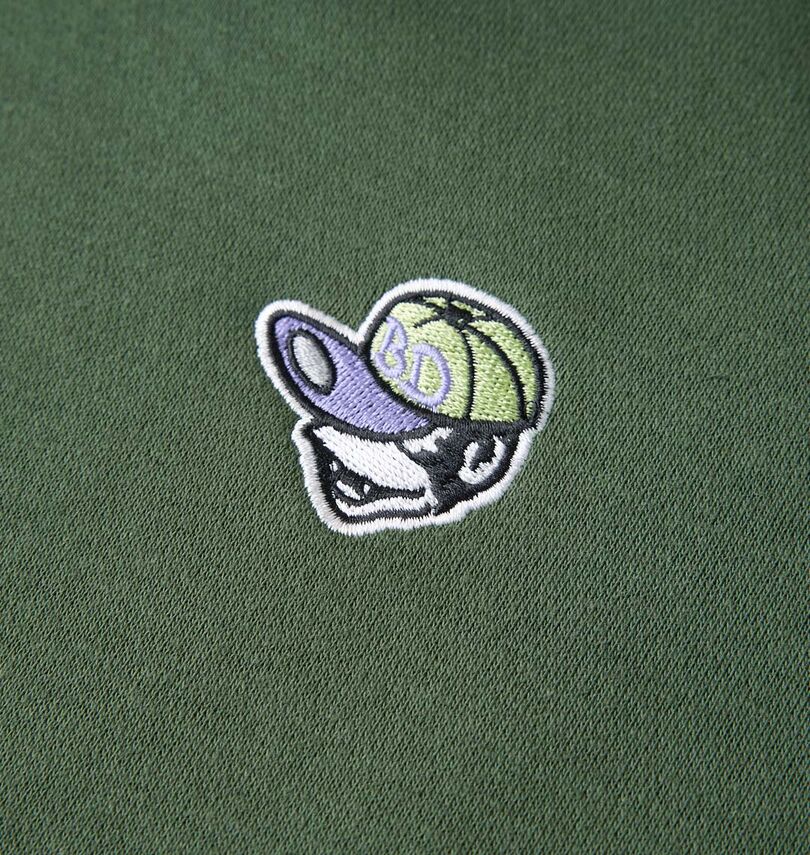 大きいサイズ メンズ BEN DAVIS (ベン デイビス) プルパーカー
刺繡