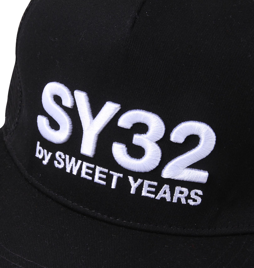 大きいサイズ メンズ SY32 by SWEET YEARS (エスワイサーティトゥバイスィートイヤーズ) 3Dロゴトラッカーメッシュキャップ フロント刺繍