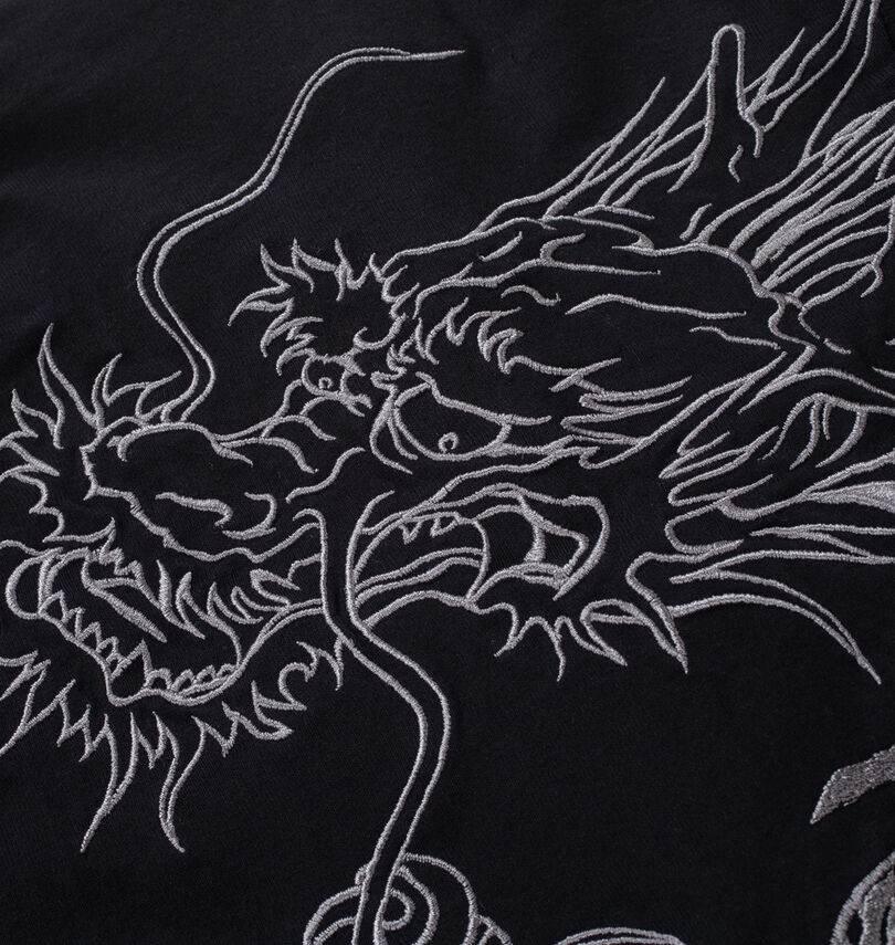 大きいサイズ メンズ 絡繰魂 (カラクリタマシイ) 龍の戯れ長袖Tシャツ