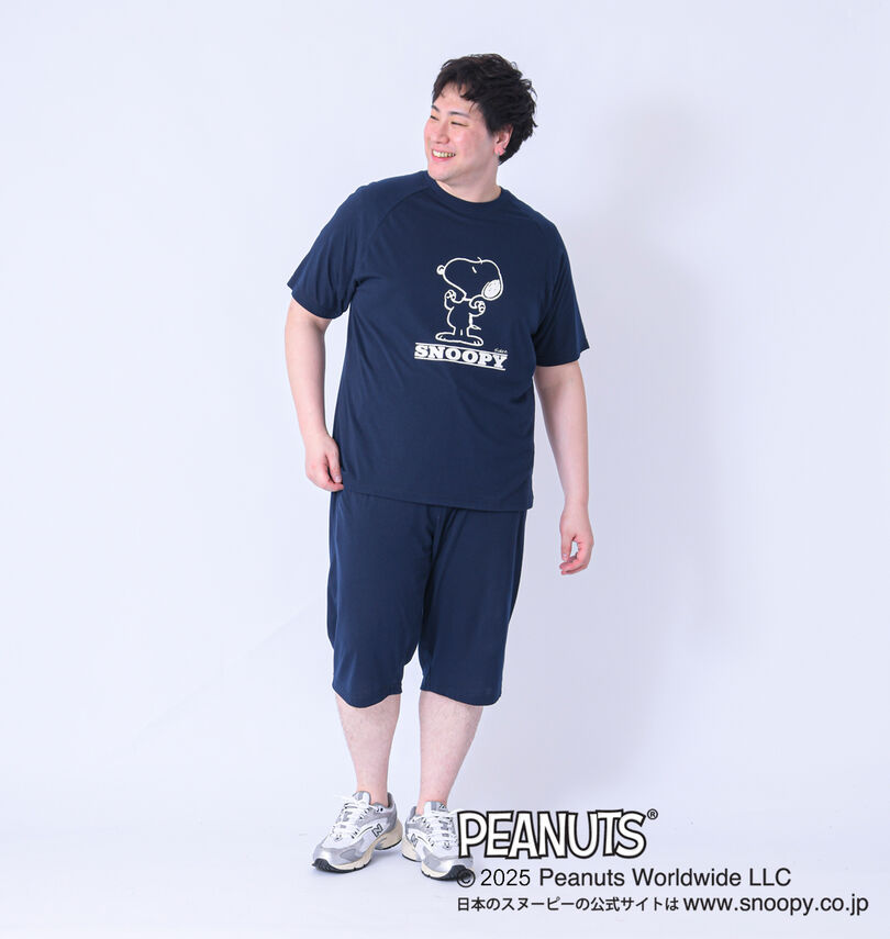 大きいサイズ メンズ PEANUTS (ピーナッツ) 天竺ラグラン半袖Tシャツ+ハーフパンツ
                        身長：182cm/バスト：123cm/着用サイズ：3L