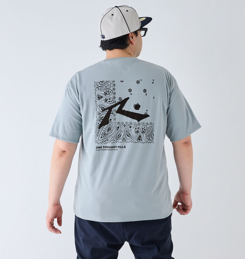 大きいサイズ メンズ RUSTY (ラスティ) バンダナグラフィック半袖Tシャツ
身長:182cm/バスト:123cm/着用サイズ:3L