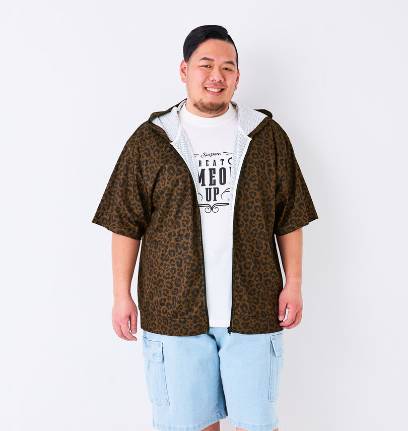 大きいサイズ メンズ COLLINS (コリンズ) メッシュヒョウ柄半袖フルジップパーカー+半袖Tシャツ
身長:178cm/バスト:120cm/着用サイズ:3L