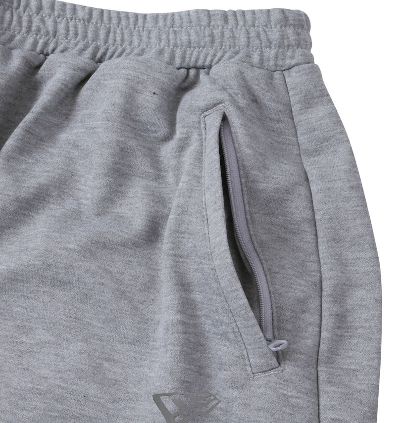 大きいサイズ メンズ NEW ERA (ニューエラ) ドライスウェットパンツ
                        左サイドのファスナー付ポケット