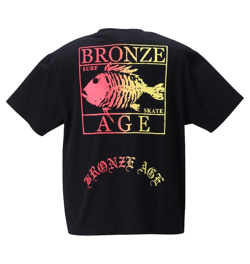 大きいサイズ メンズ BRONZE AGE (ブロンズエイジ) 刺繍&プリント半袖Tシャツ バックスタイル
