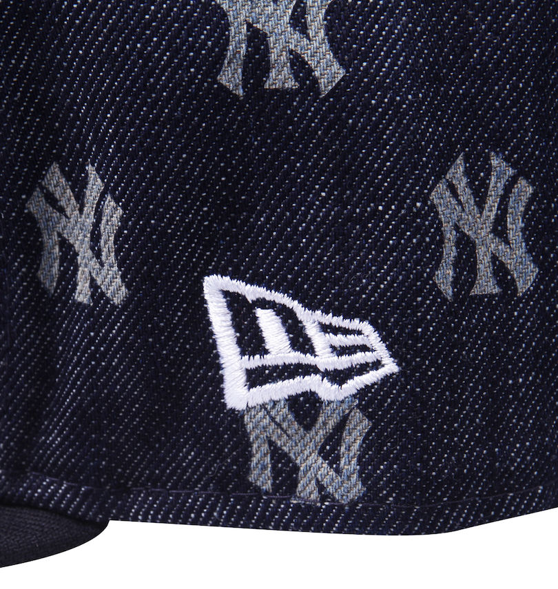 大きいサイズ メンズ NEW ERA (ニューエラ) 59FIFTY®ニューヨーク・ヤンキースLASER BURN OUT DENIM MONOGRAMキャップ
                        サイド刺繡