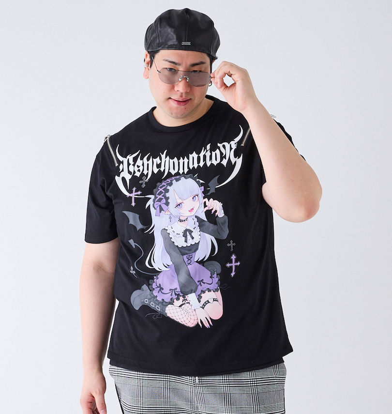 大きいサイズ メンズ PSYCHO NATION (サイコネーション) サイコ×寝田ルネ デビル半袖Tシャツ
                        身長：182cm/バスト：123cm/着用サイズ：3L