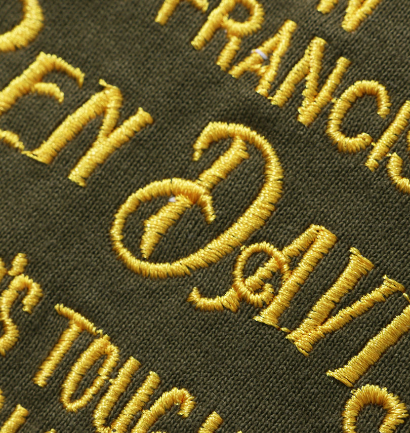 大きいサイズ メンズ BEN DAVIS (ベン デイビス) スーベニア刺繍半袖Tシャツ
                        刺繍アップ