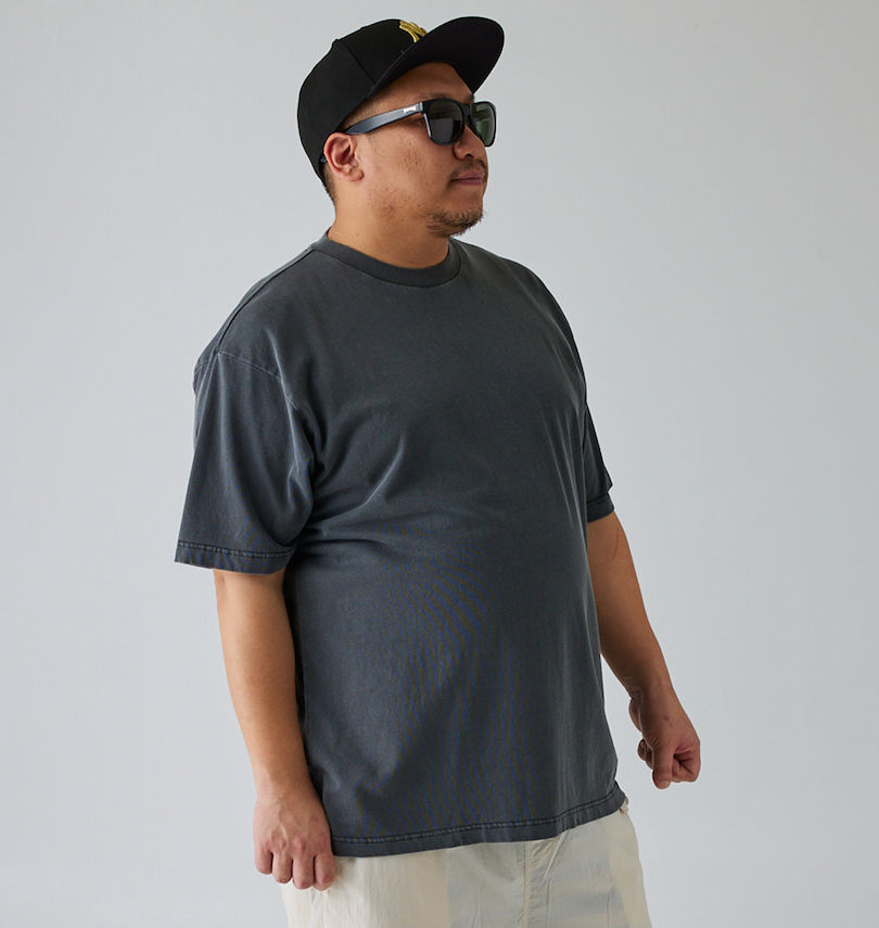 大きいサイズ メンズ FUN for modemdesign (ファン フォー モデムデザイン) オジサンバックプリントピグメント加工半袖Tシャツ 